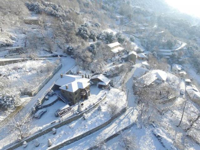 Πέτρινο Όραμα Otel Kotronion  Dış mekan fotoğraf