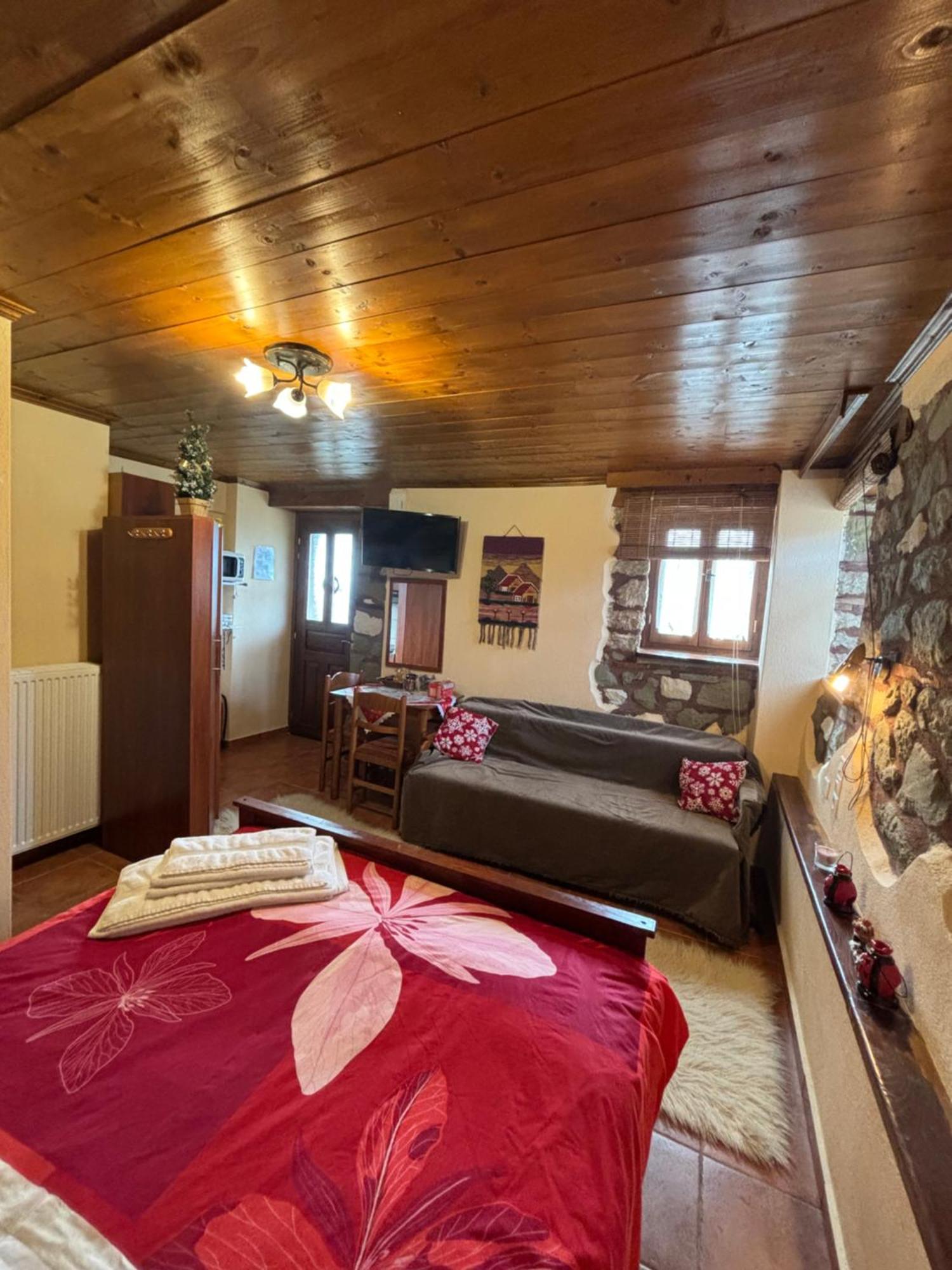 Πέτρινο Όραμα Otel Kotronion  Dış mekan fotoğraf