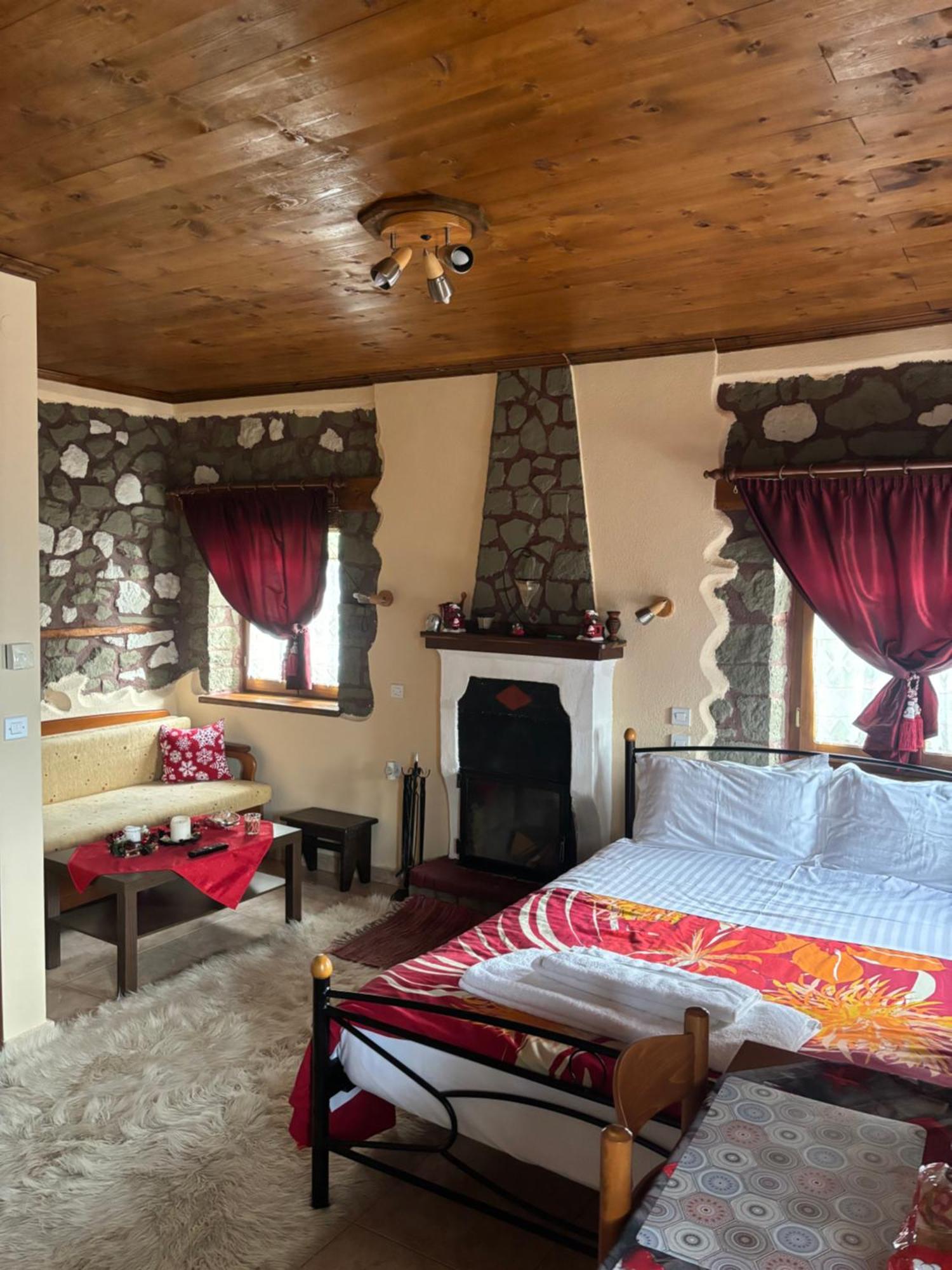 Πέτρινο Όραμα Otel Kotronion  Dış mekan fotoğraf