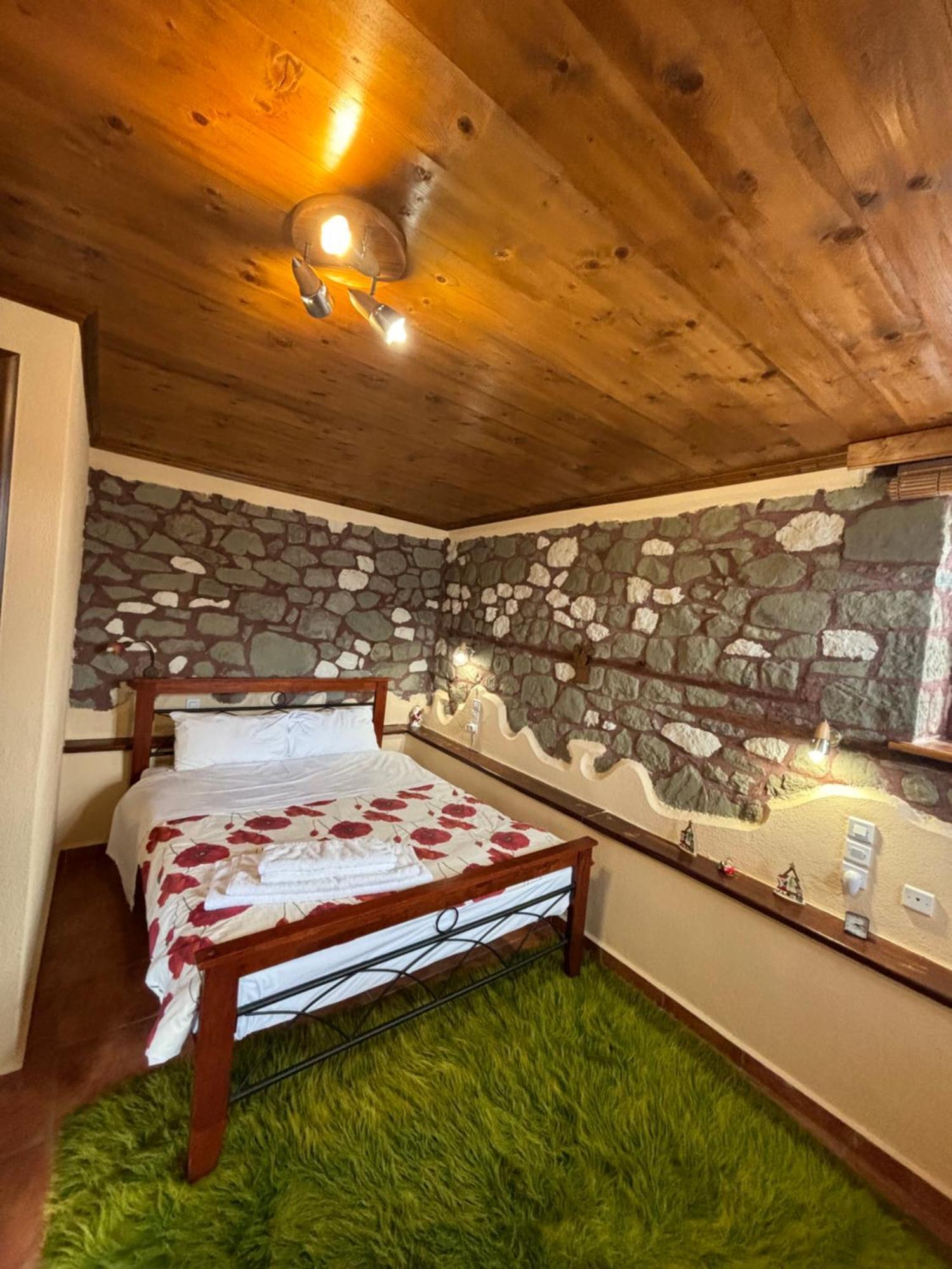 Πέτρινο Όραμα Otel Kotronion  Dış mekan fotoğraf