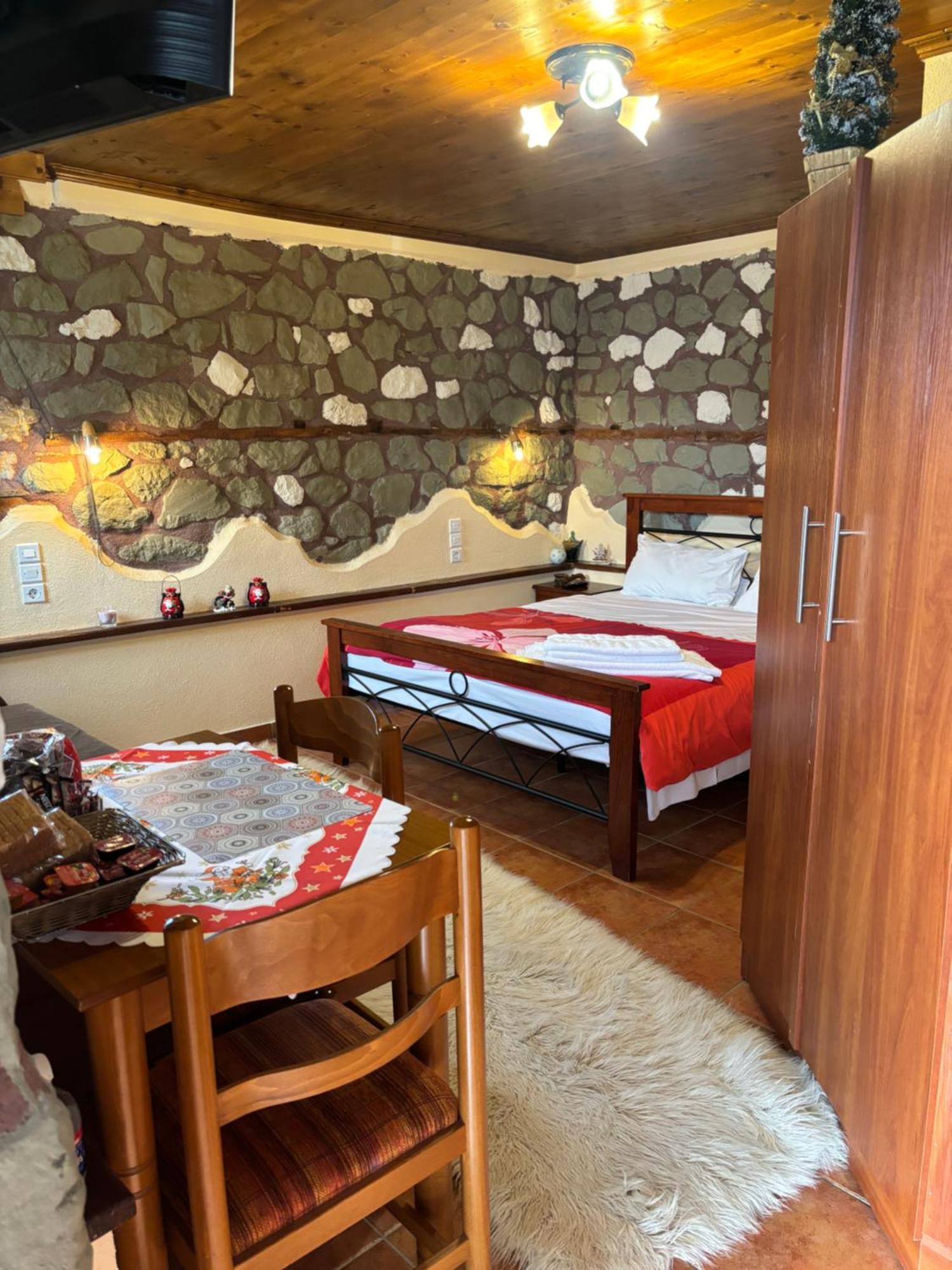Πέτρινο Όραμα Otel Kotronion  Dış mekan fotoğraf
